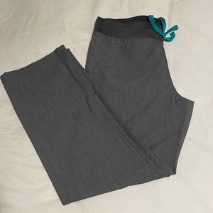 FIGS LIVINGSTON PANT. GREY.